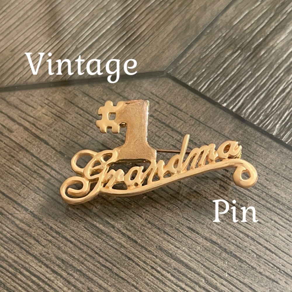 Vintage Gold-tone #1 Grandma Brooch - Script Design